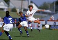 20 Sep 1998: Michelle Akers #10 of Team USA moves for the ball during a game against Team Brazil at the Richmond Stadium in Richamond, Virginia. Team USA defeated Team Brazil 3-0. Mandatory Credit: Aubrey Washington  /Allsport